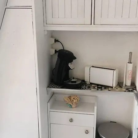 Meuble 4 Pers A 200m De La Avec Parking Prive - Fr-1-619-137 Appartamento Fleury (Aude)