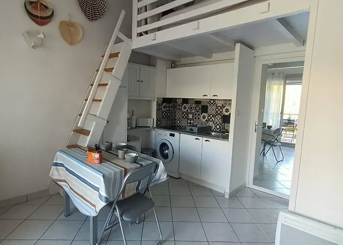 Appartamento Meuble 4 Pers A 200m De La Avec Parking Prive - Fr-1-619-137 *